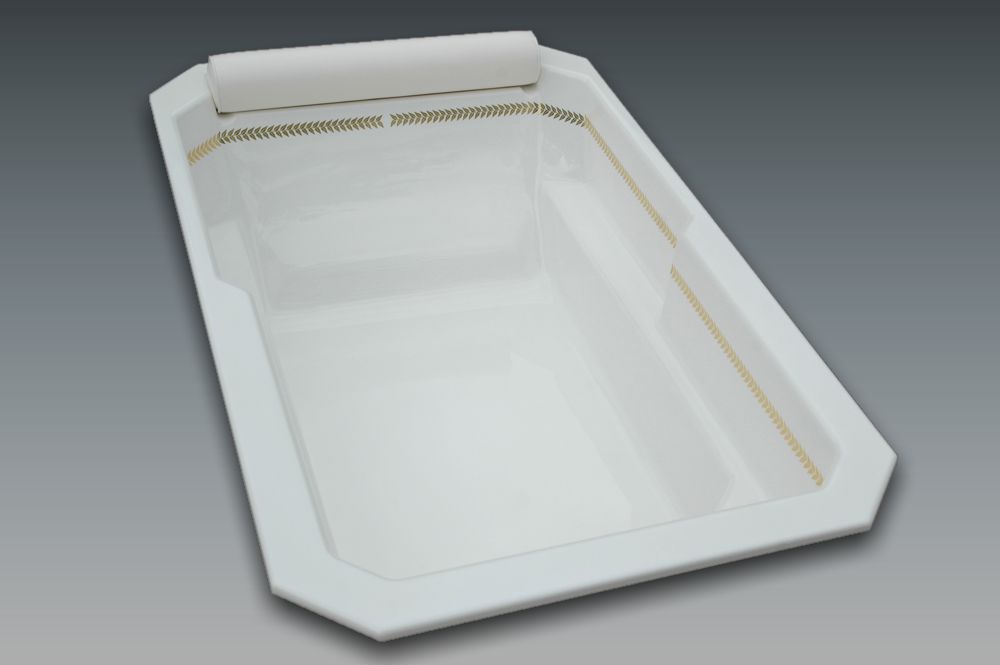 Comfortable bathtub PLAISANCE by Watergame Company