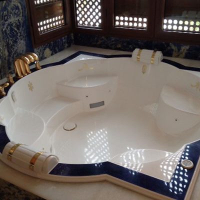Luxury tub ZELLIGE by Watergame Company